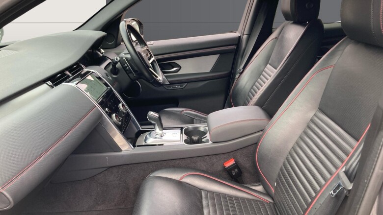 Land Rover Discovery Sport 2.0 D200 R-Dynamic SE 5dr Auto Diesel Station Wagon